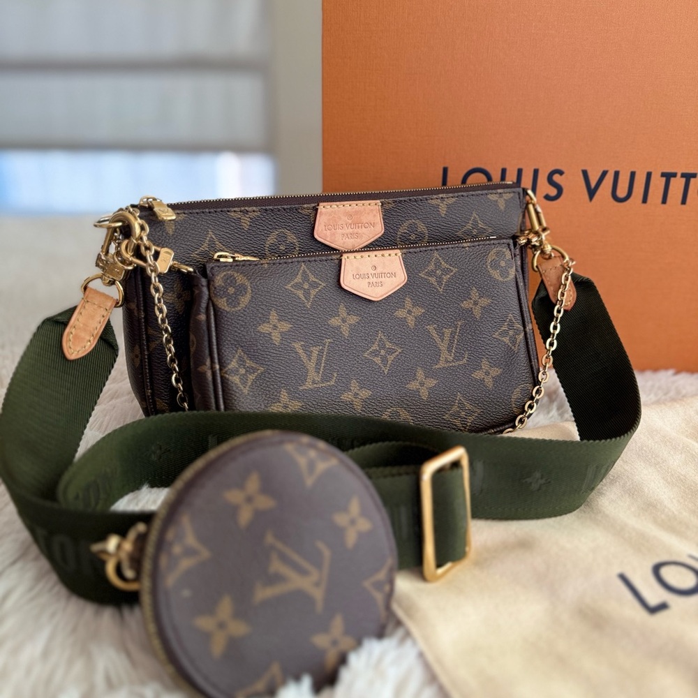Louis Vuitton Multi Pochette